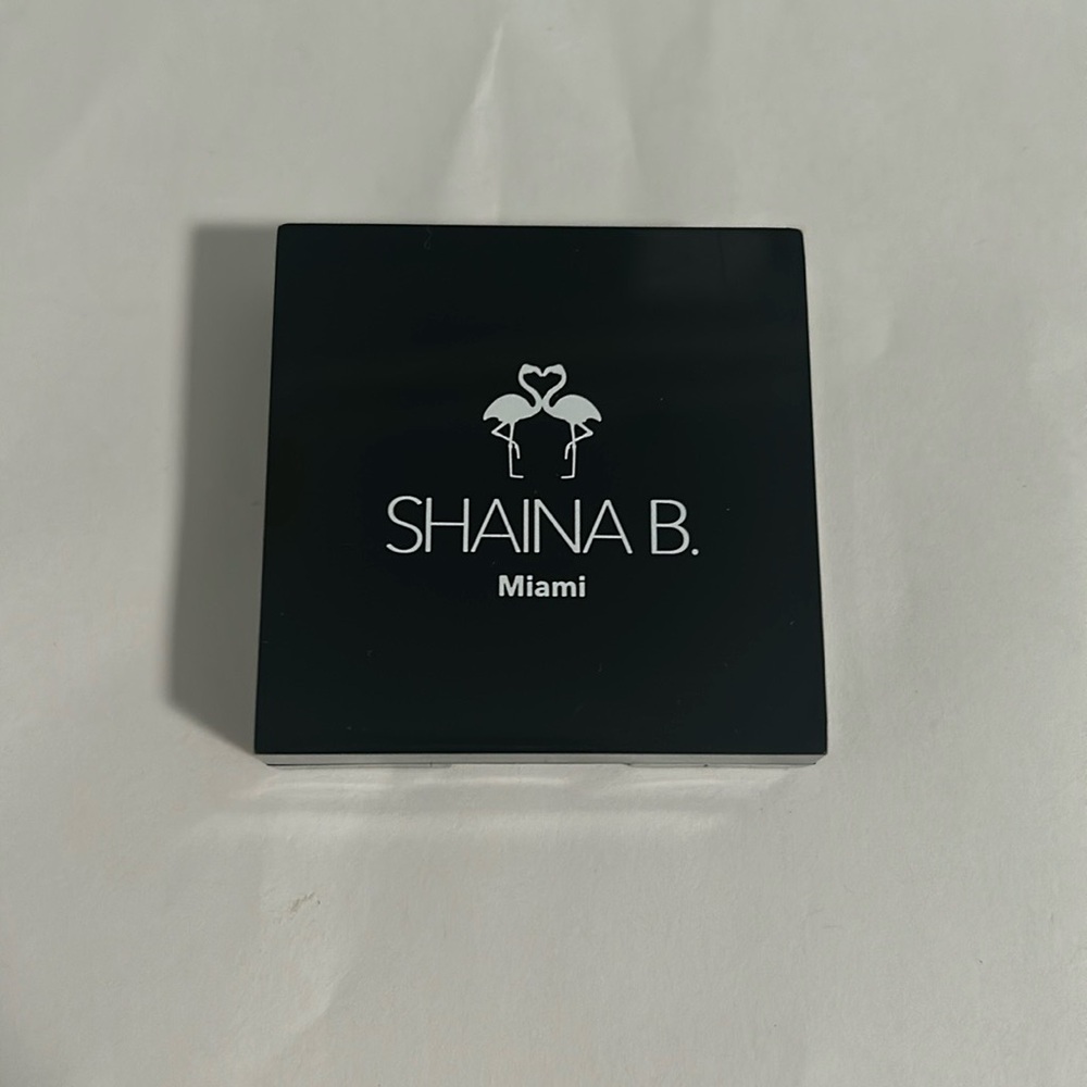 Shaina b